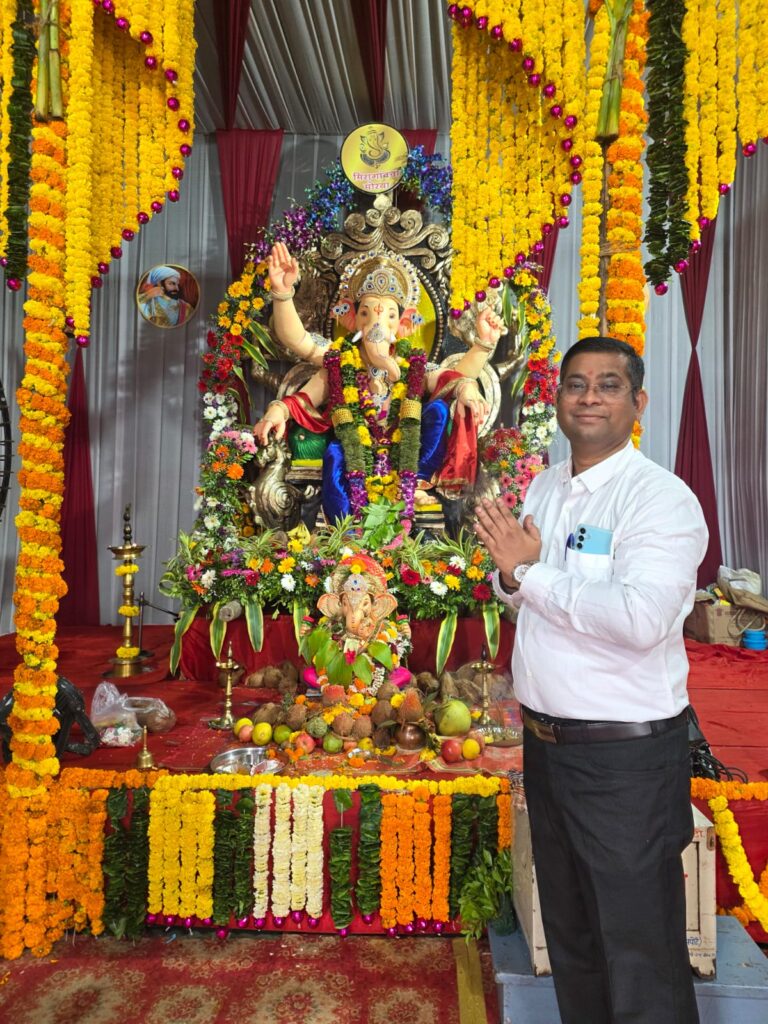 Yogesh Jagdale picture