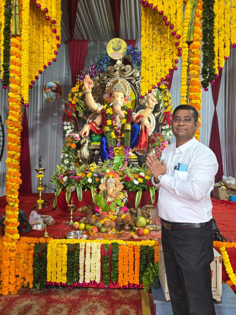 Yogesh Jagdale picture